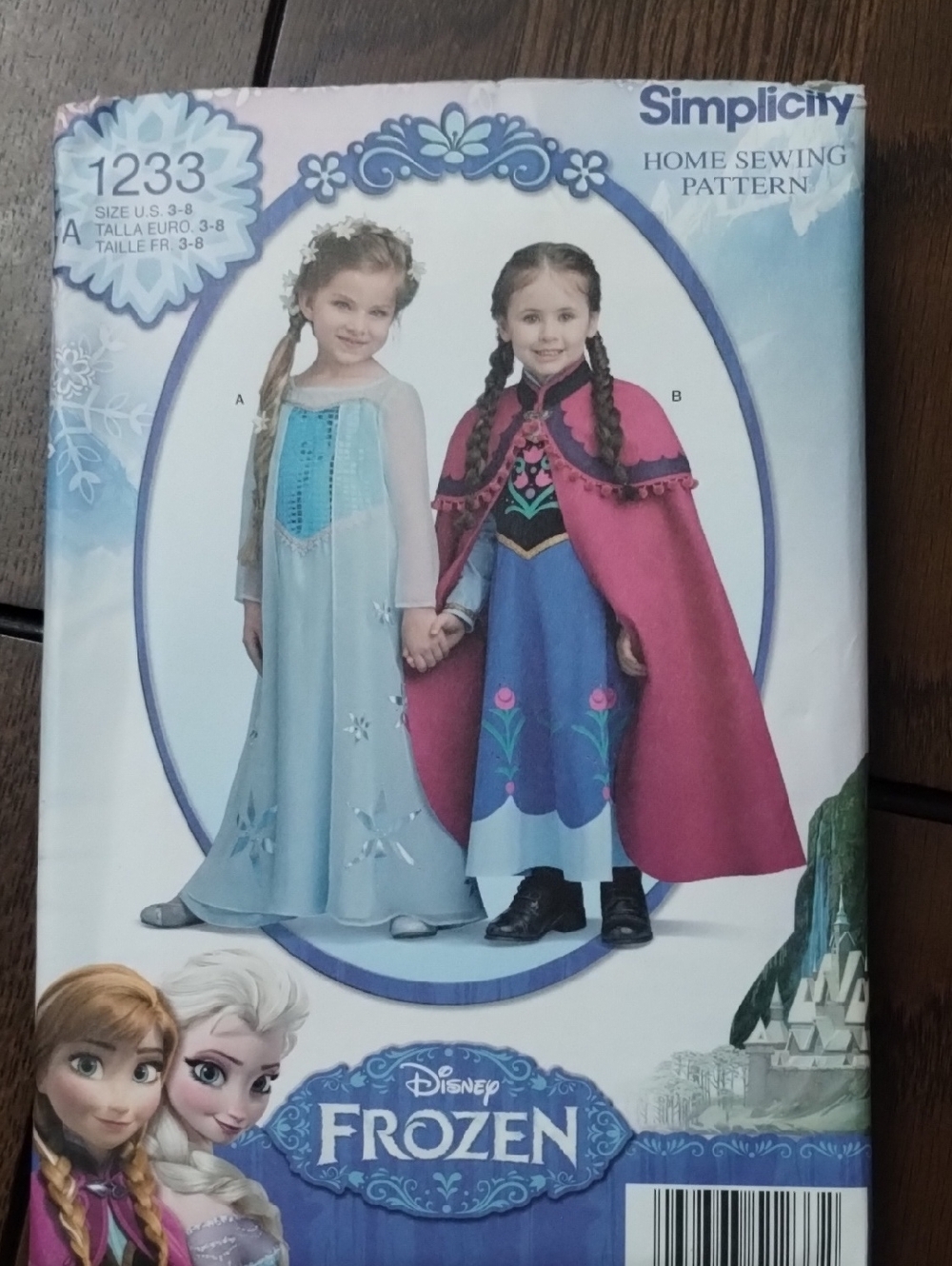 Simplicity Frozen-Inspired Girls Costume Pattern Child Size 3-8